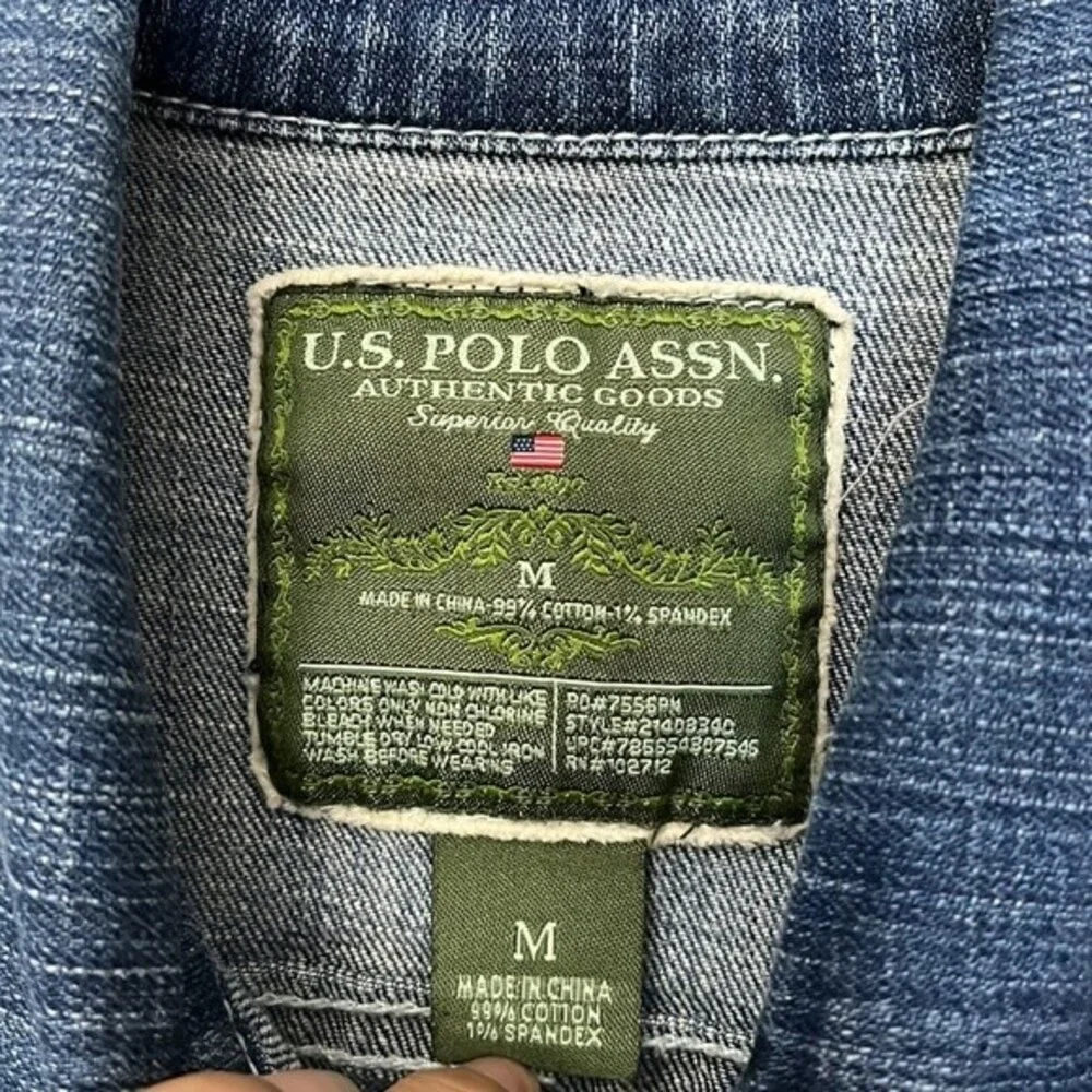U.S Polo ASSN Authentic Goods vintage Jean Denim Trucker Jacket Size Medium